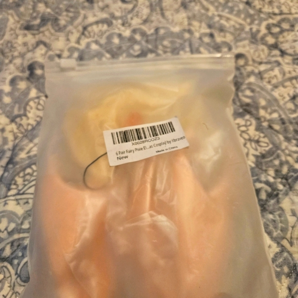 Set Of 6 Peach and Yellow Fairy Ear Piece
